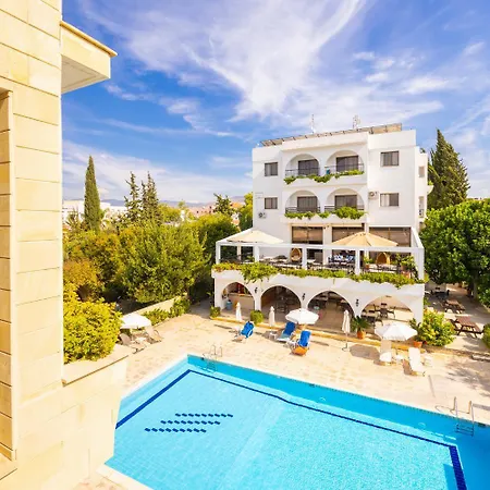 Stephanos Garden * Polis