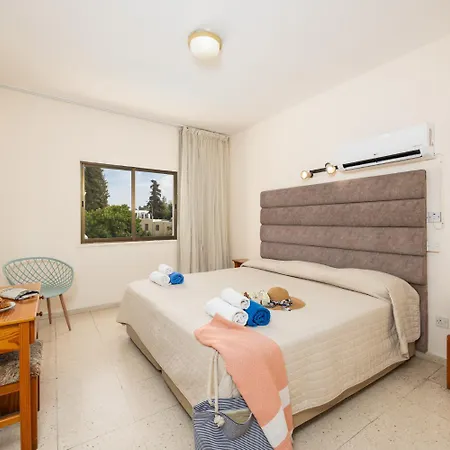 Stephanos Garden Aparthotel *