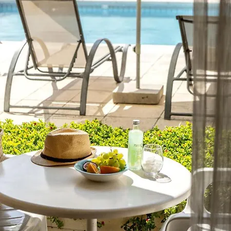 Stephanos Garden Aparthotel *